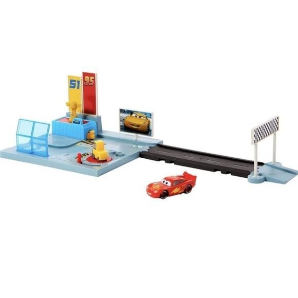 Disney Pixar Cars On The Road Dinoco Rusteze Racing Center Mcqueen & Pitty - Picture 7 of 10